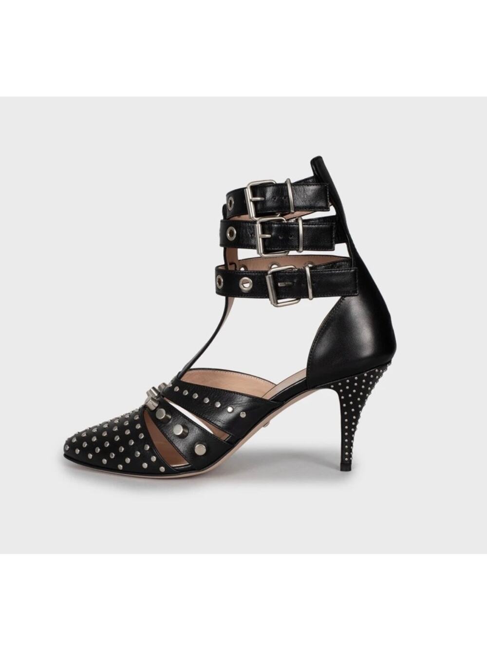 NWB Elegant Gucci Black Leather Studded Wedge Heels Sz. 39 - Picture 1 of 5